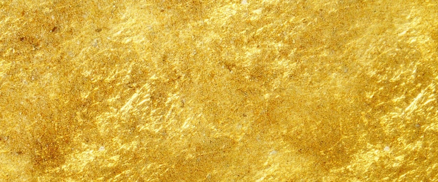 Cover Image for The Golden Opportunity: A Comprehensive Guide to Investing in Gold